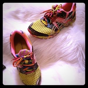 {Asics} Gel Noosa Tri 8 Women's Running Shoe